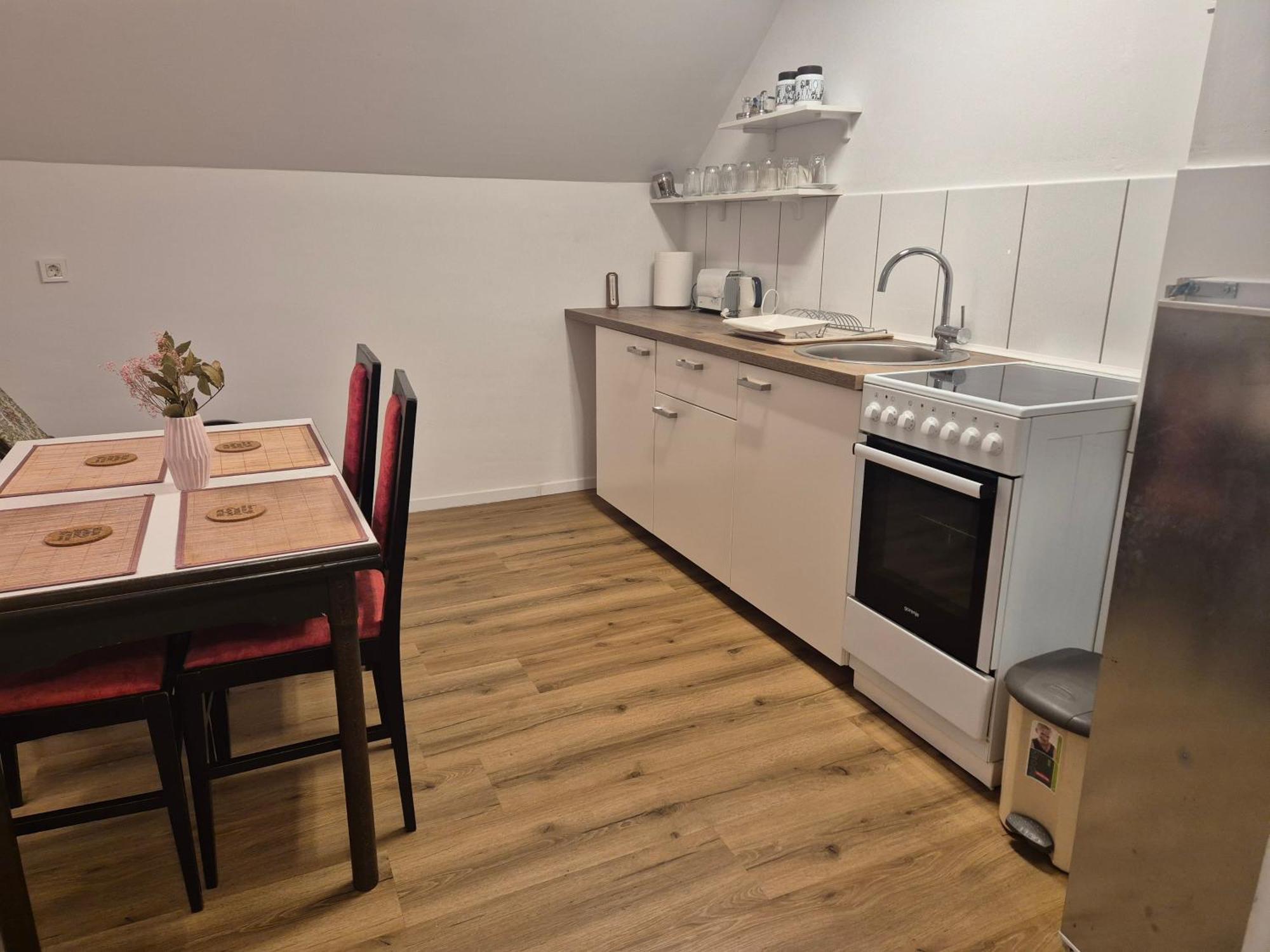 Apartment Orhidea *